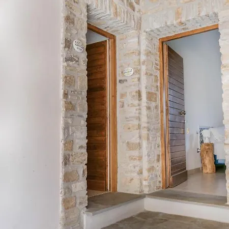Country House L'Antica Pietra Bed & Breakfast Perdifumo Exterior photo